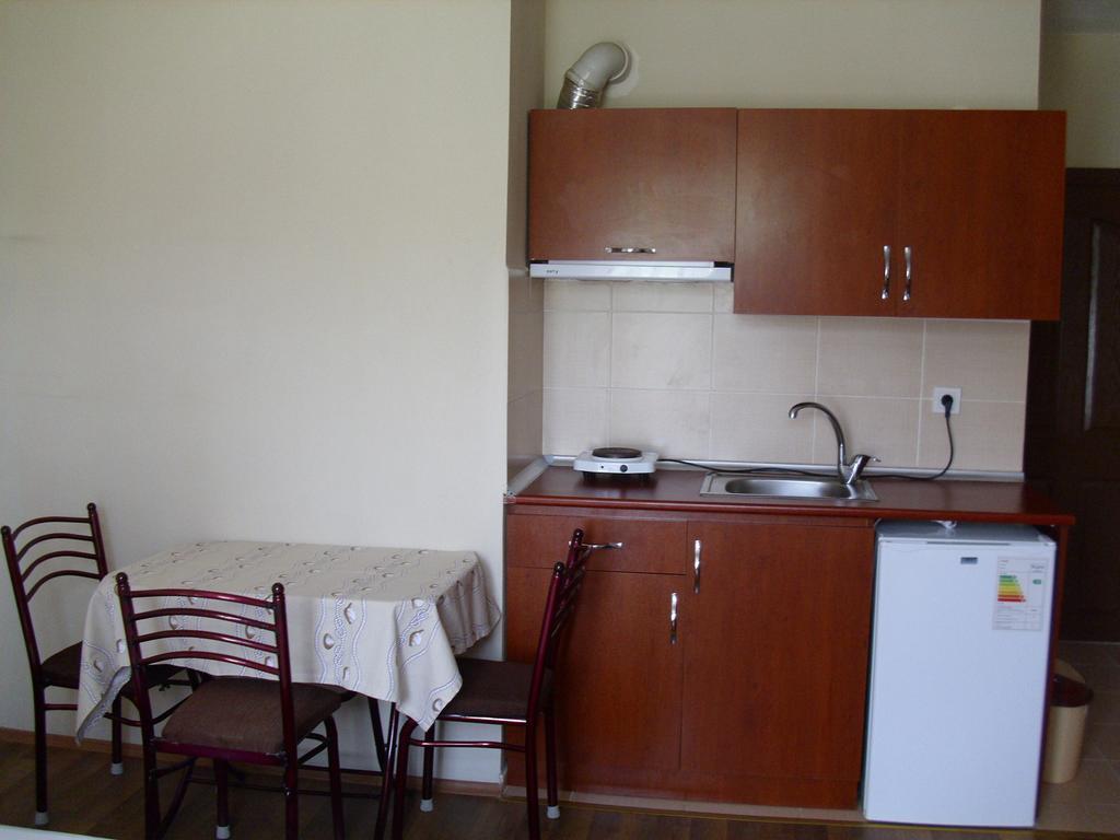 אקצ'קוג'ה Cakil Apart Hotel חדר תמונה
